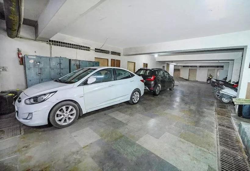 Hotel Gold Leaf, Udaipur