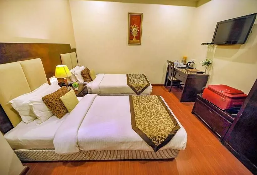 Hotel Gold Leaf, Udaipur