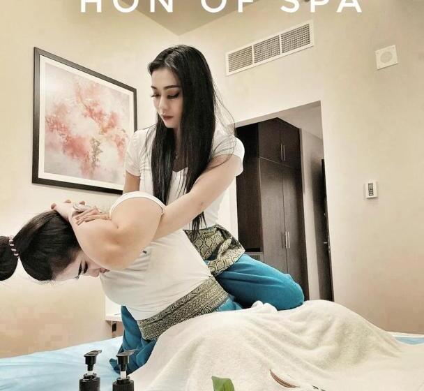 Gravity Hotel Abu Dhabi