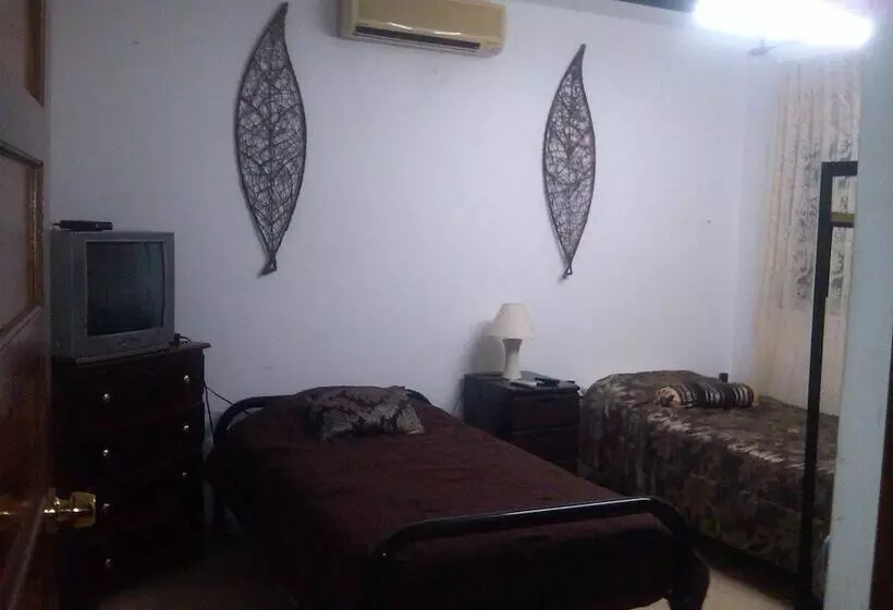هتل Hostal My Home In Panama   Hostel
