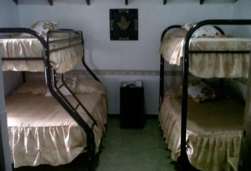 هتل Hostal My Home In Panama   Hostel