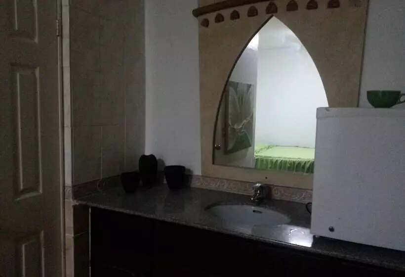 هتل Hostal My Home In Panama   Hostel