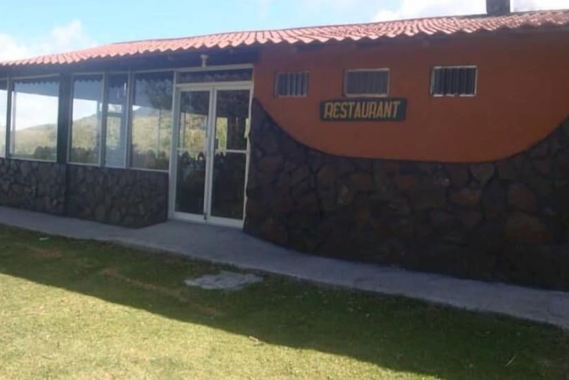 فندق Las Hornillas