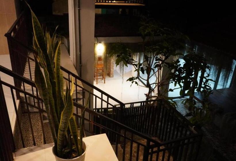 膳宿费 Umah Dayuh