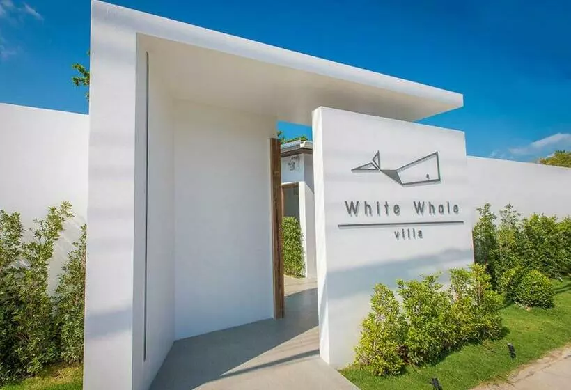 Lomakeskus White Whale Beachfront Poolvilla