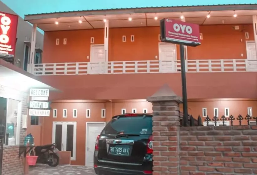 Retkeilymaja Berastagi Backpacker Rooms By Oyo Rooms