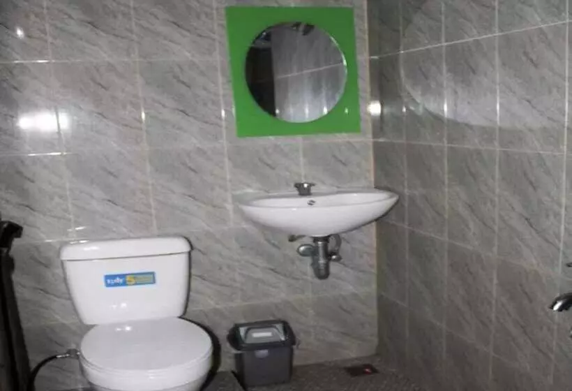 Retkeilymaja Berastagi Backpacker Rooms By Oyo Rooms