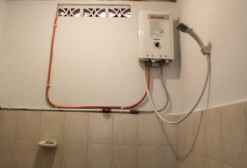 הוסטל Berastagi Backpacker Rooms By Oyo Rooms