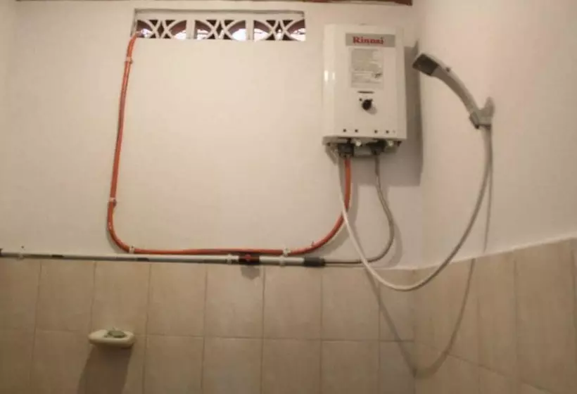 Retkeilymaja Berastagi Backpacker Rooms By Oyo Rooms