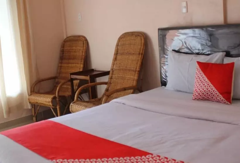 Retkeilymaja Berastagi Backpacker Rooms By Oyo Rooms