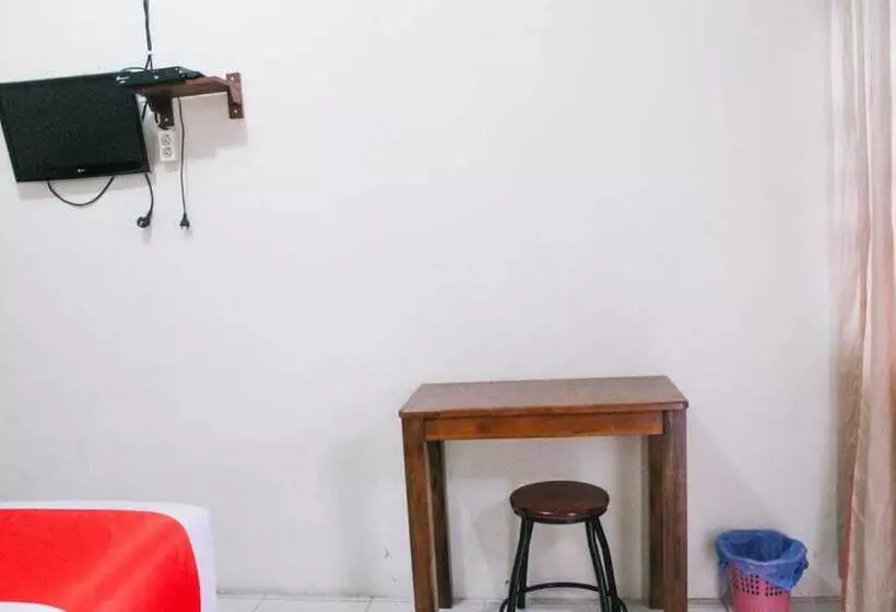 Retkeilymaja Berastagi Backpacker Rooms By Oyo Rooms