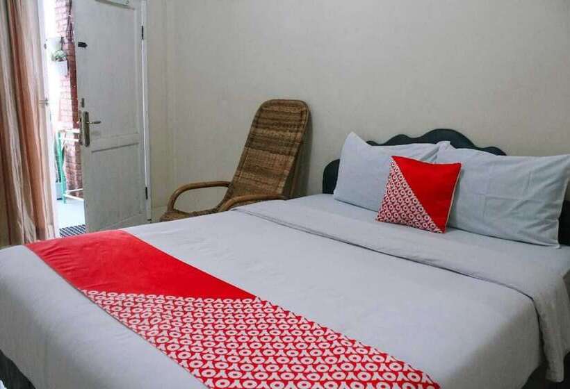הוסטל Berastagi Backpacker Rooms By Oyo Rooms