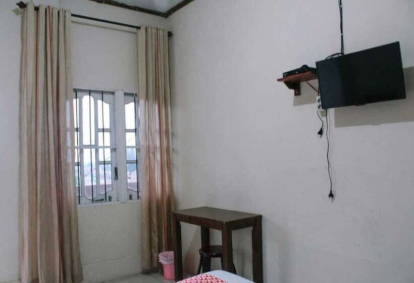 הוסטל Berastagi Backpacker Rooms By Oyo Rooms