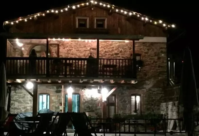 簡易ホテル Osteria B&b Il Barcollo