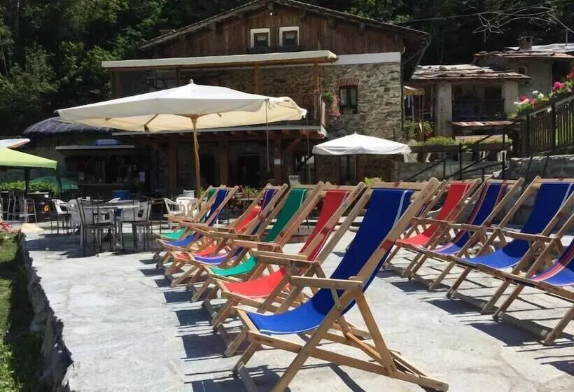 簡易ホテル Osteria B&b Il Barcollo