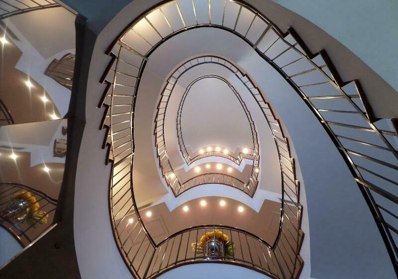 호텔 Albergo Del Sole