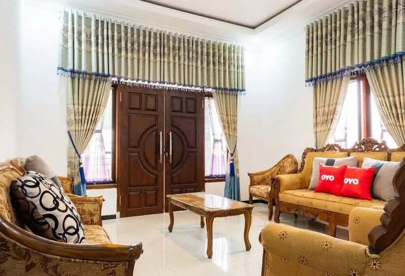 Hotelli Anugrah Bromo Homestay By Oyo Rooms