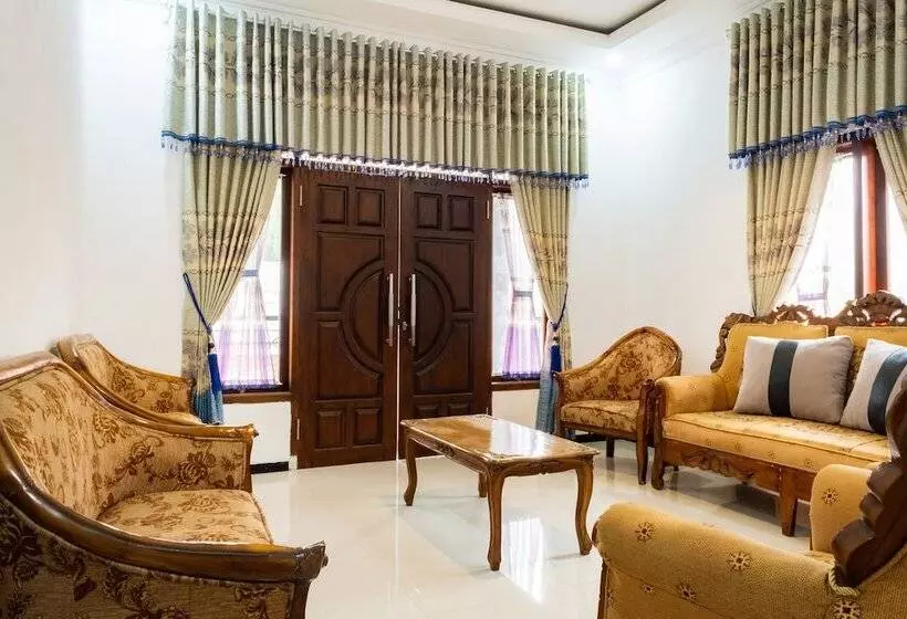 Hotelli Anugrah Bromo Homestay By Oyo Rooms