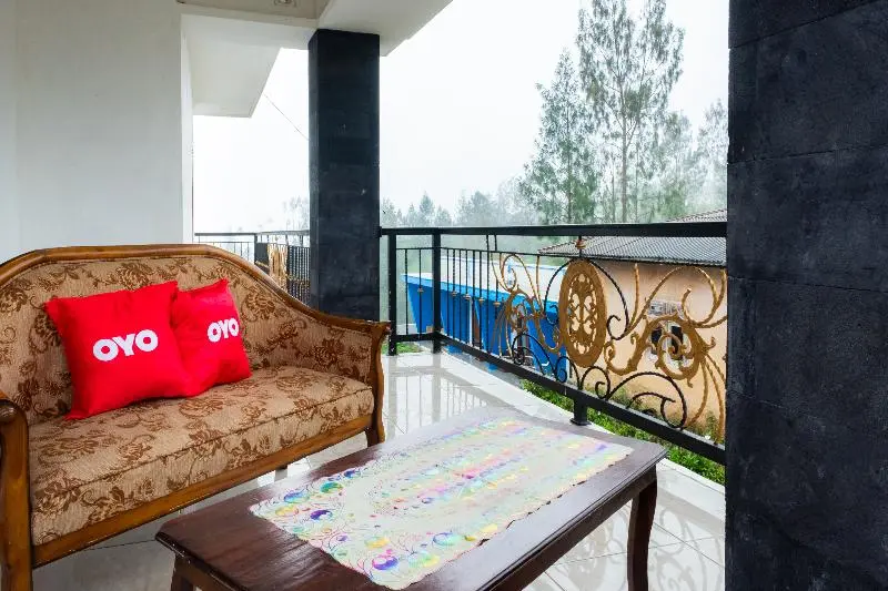 ホテル Anugrah Bromo Homestay By Oyo Rooms