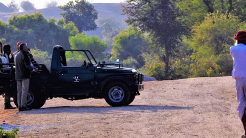 בית מלון כפרי Aravali Nature Luxury Camp