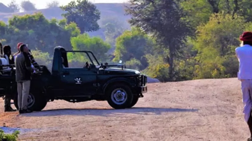 Hotelli Aravali Nature Luxury Camp