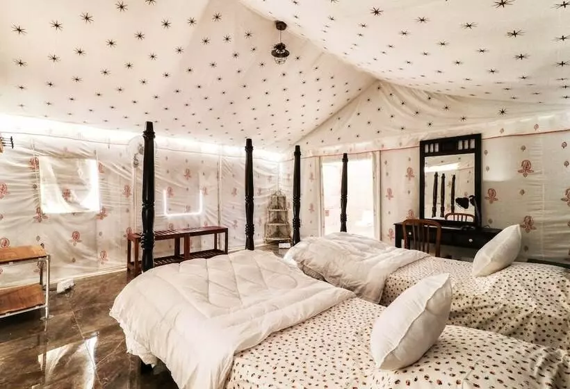 Hotelli Aravali Nature Luxury Camp