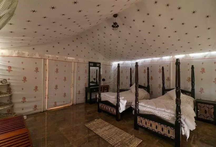 Hotelli Aravali Nature Luxury Camp