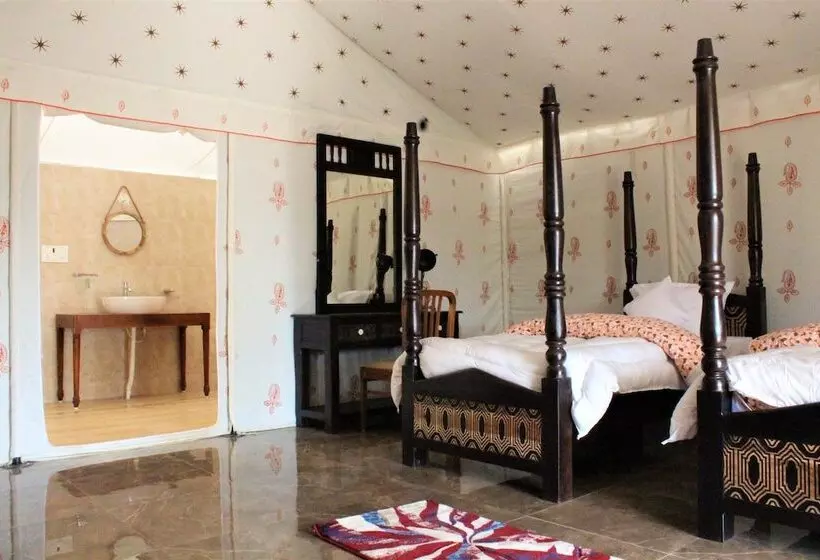 Hotelli Aravali Nature Luxury Camp