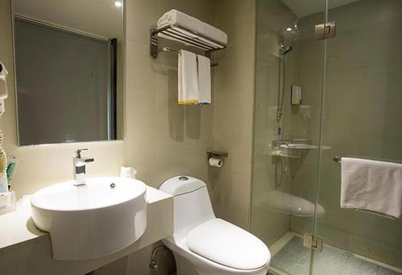 فندق City Comfort Inn Xiangyang Laohekou 4th Middle School Bus Station