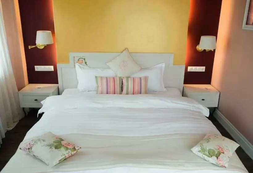 Hotelli Domeniul Greaca