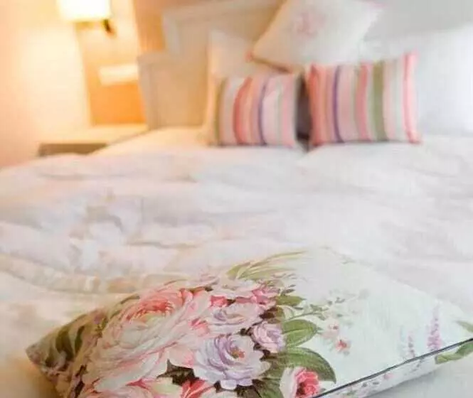 Hotelli Domeniul Greaca