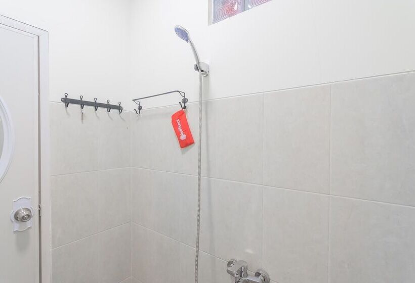 בית מלון כפרי Reddoorz Resort Syariah @ Batu Apung Purwakarta