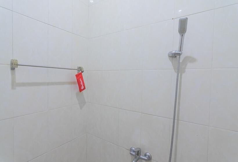 בית מלון כפרי Reddoorz Resort Syariah @ Batu Apung Purwakarta