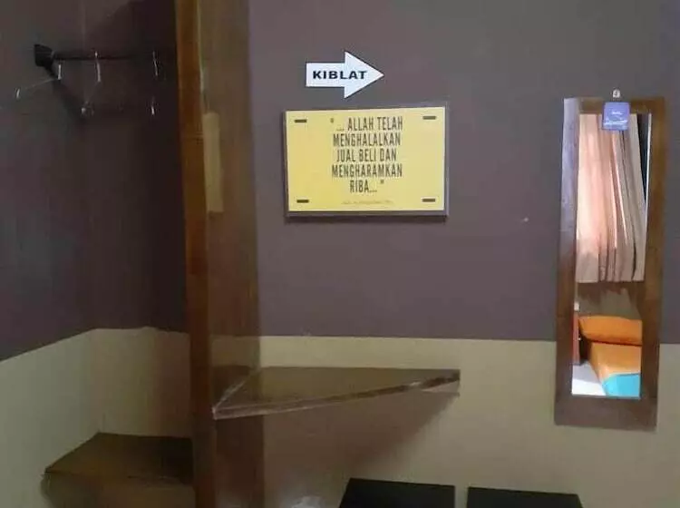 Majatalo Aminah Homestay And Tour