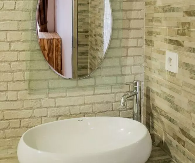 ペンション Kayu Kuning Cottage