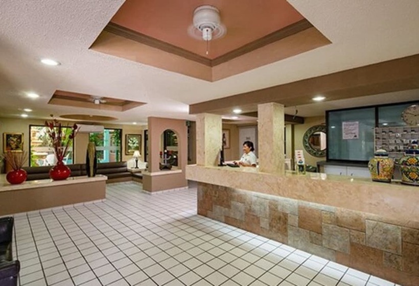 בית מלון כפרי Acuario Ciudad Del Carmen