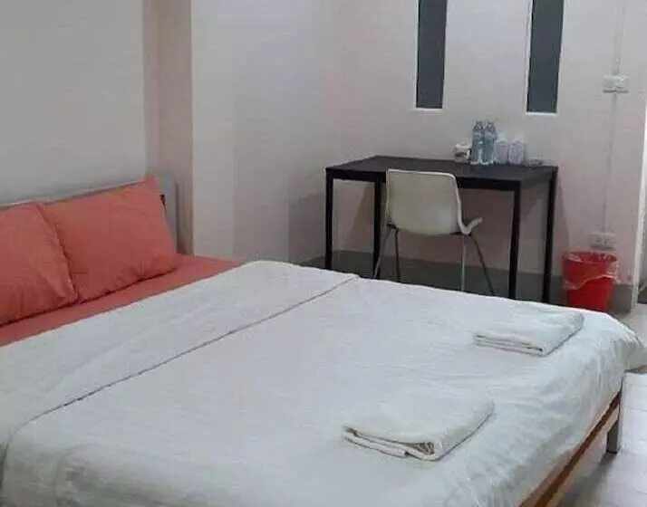 Hotelli Chawalee Place