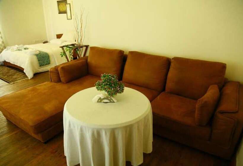 Отель Royal County Resorts