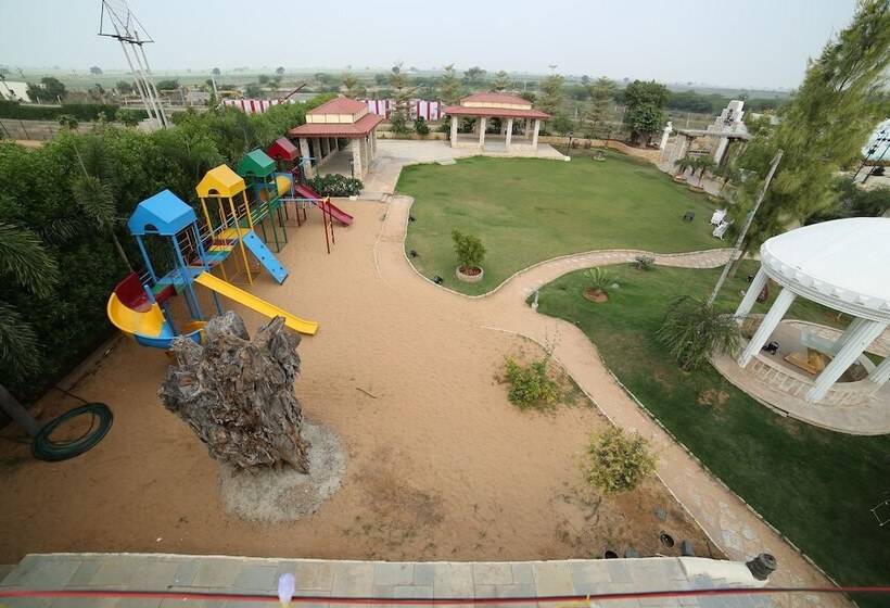 Отель Royal County Resorts