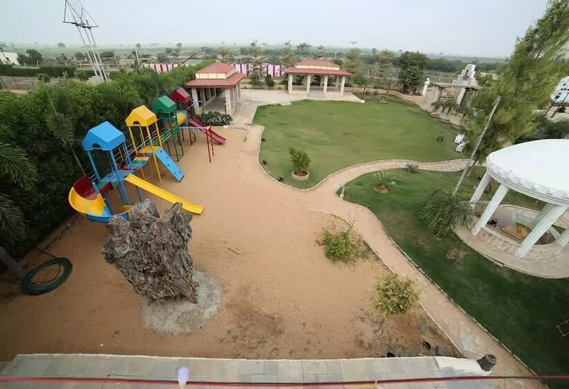 ホテル Royal County Resorts