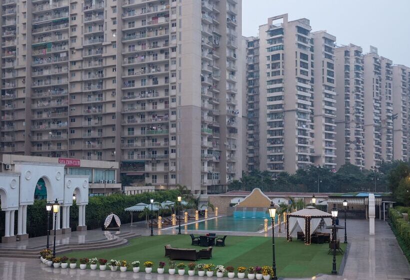 Hotel The Gaurs Sarovar Premiere