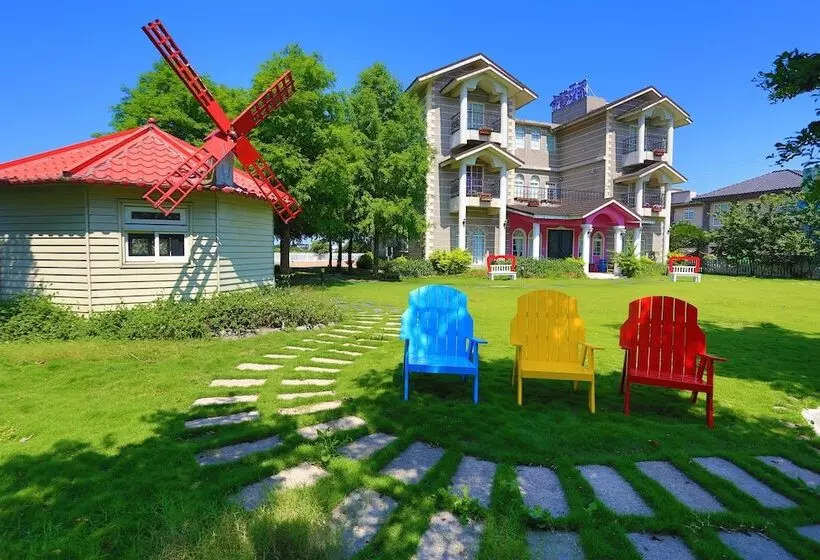 پانسیون Isaalice Slip And Slide B&b