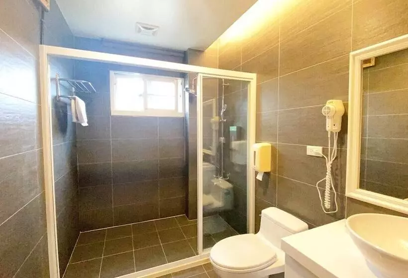 پانسیون Isaalice Slip And Slide B&b