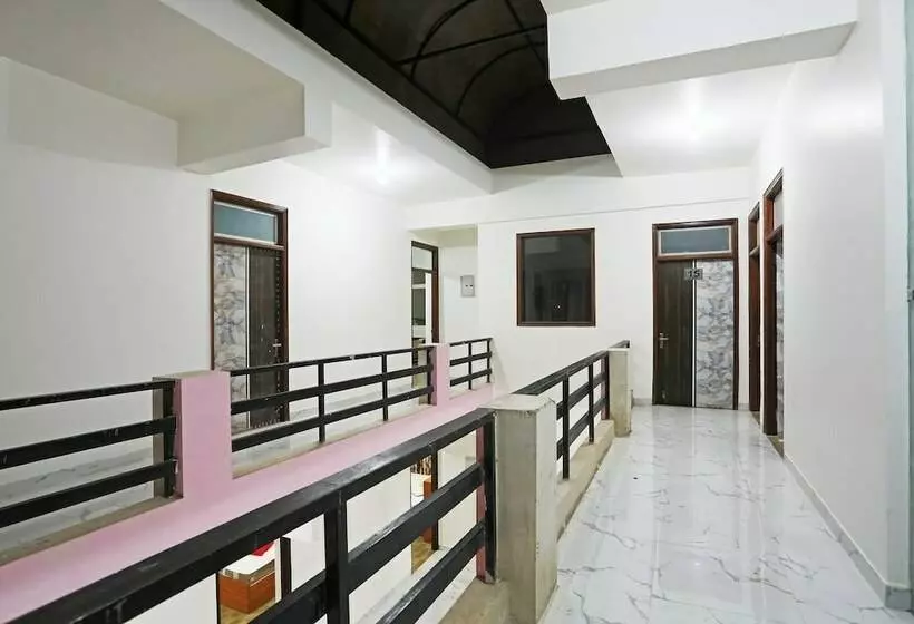 The Rejoice Hotel & Guesthouse By Oyo Rooms