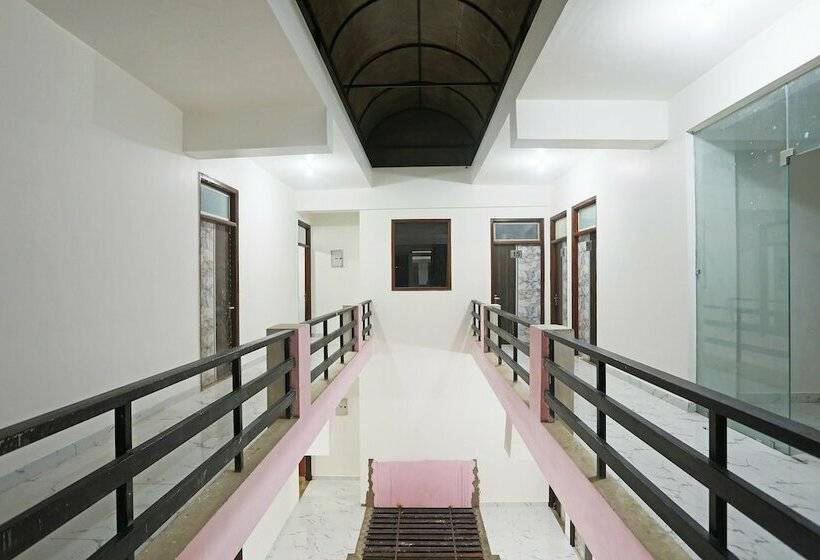 The Rejoice Hotel & Guesthouse By Oyo Rooms