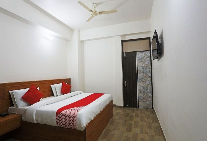 The Rejoice Hotel & Guesthouse By Oyo Rooms