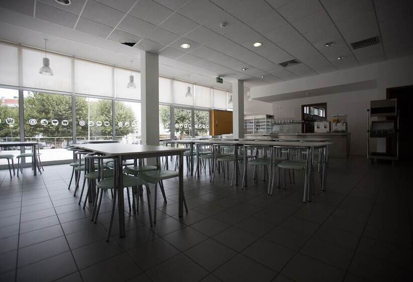 ユースホステル Hi Lousã – Pousada De Juventude