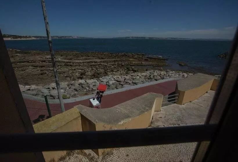 호스텔 Hi Oeiras – Pousada De Juventude