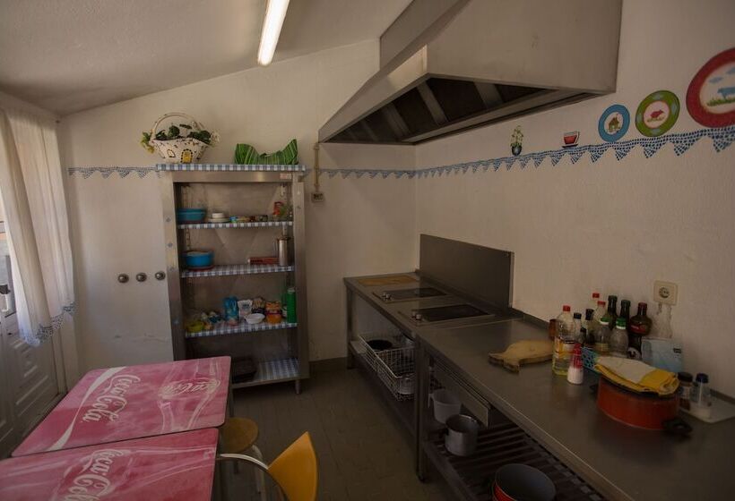 Ostello Hi Oeiras – Pousada De Juventude