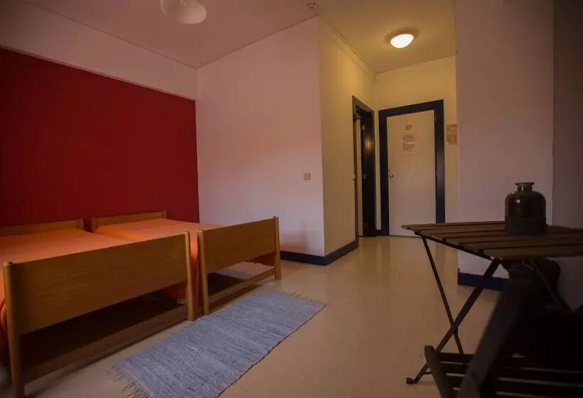 Ostello Hi Ovar   Pousada De Juventude